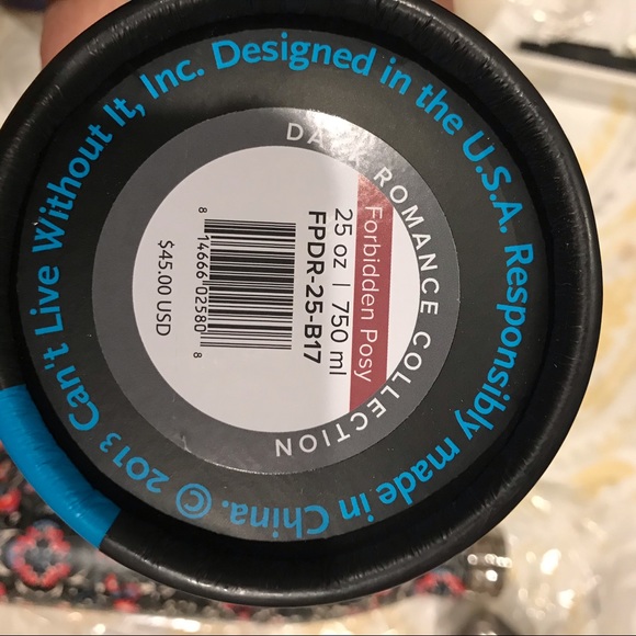 Swell insulated water bottle ‘Forbidden Posy’ - Picture 4 of 4